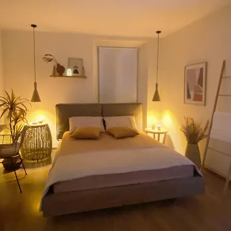Apartment Zen Retreat In The Historic Center With A Huge Balcony *